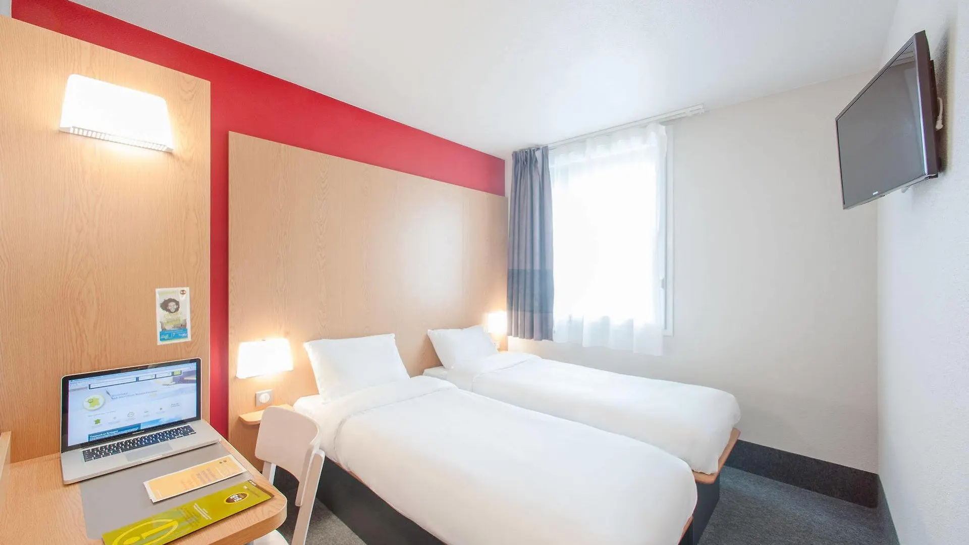 ***  B&B Hotel Lyon Eurexpo Chassieu France